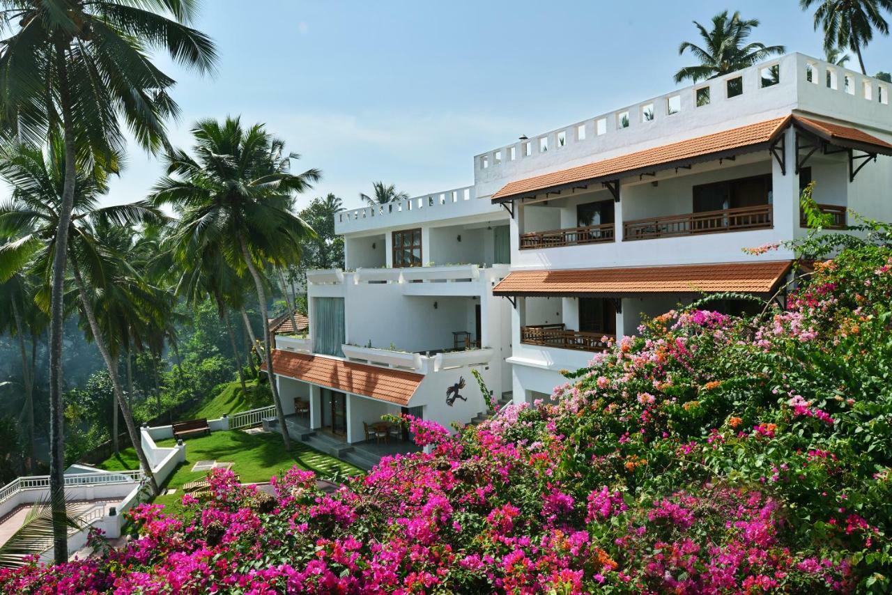 Getaway Beach Resort Kovalam Exteriör bild